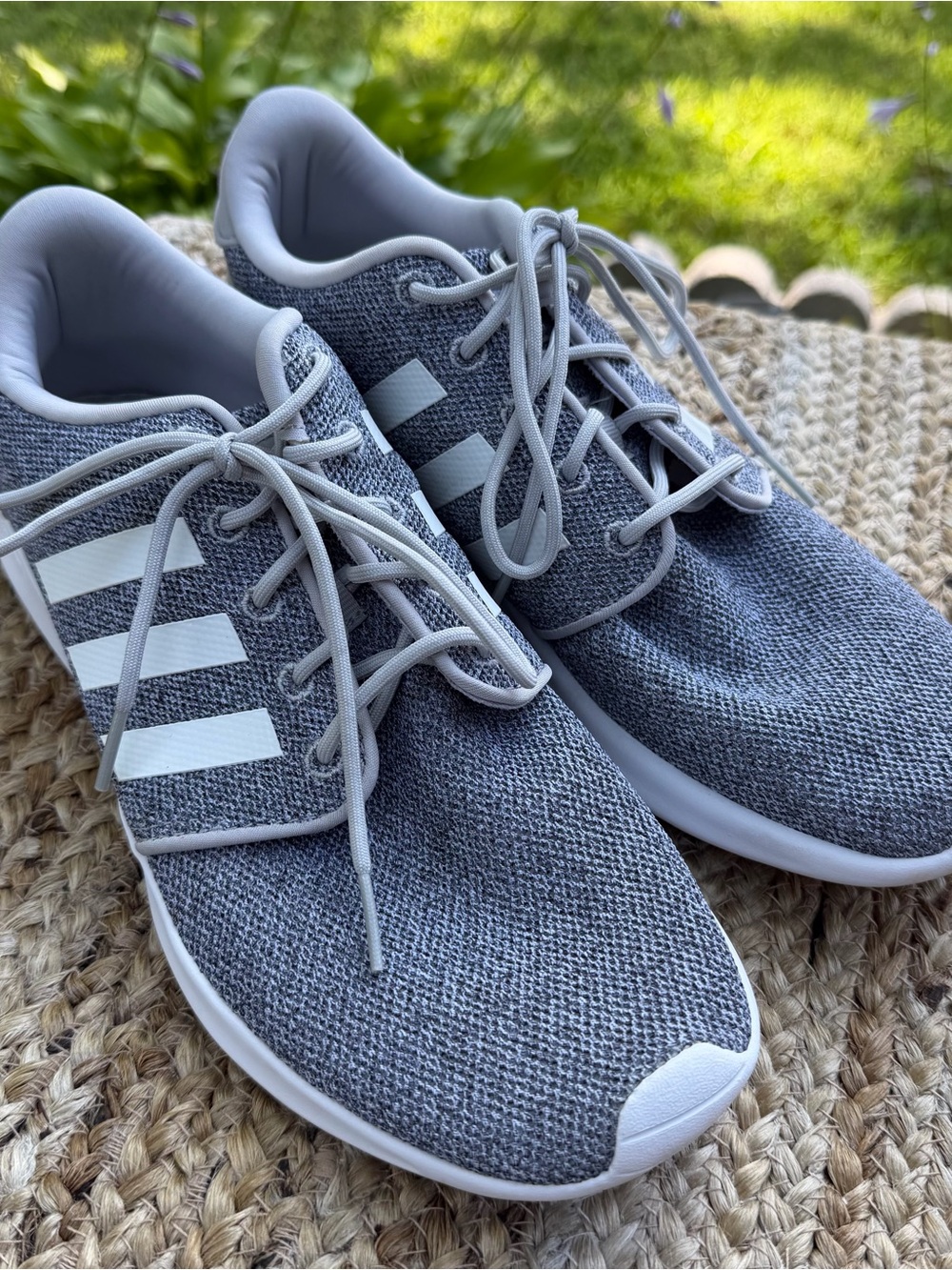 Adidas Cloudfoam Gray Knit Sneakers White Lightweight Running Shoes